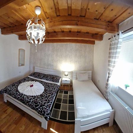 Apartmán Erika Bešeňová Esterno foto