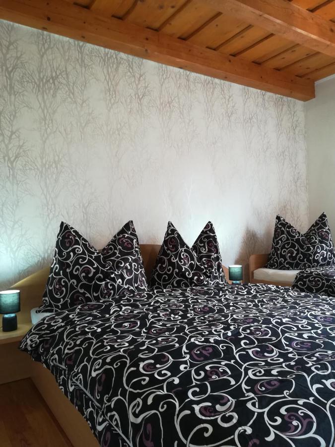 Apartmán Erika Bešeňová Esterno foto