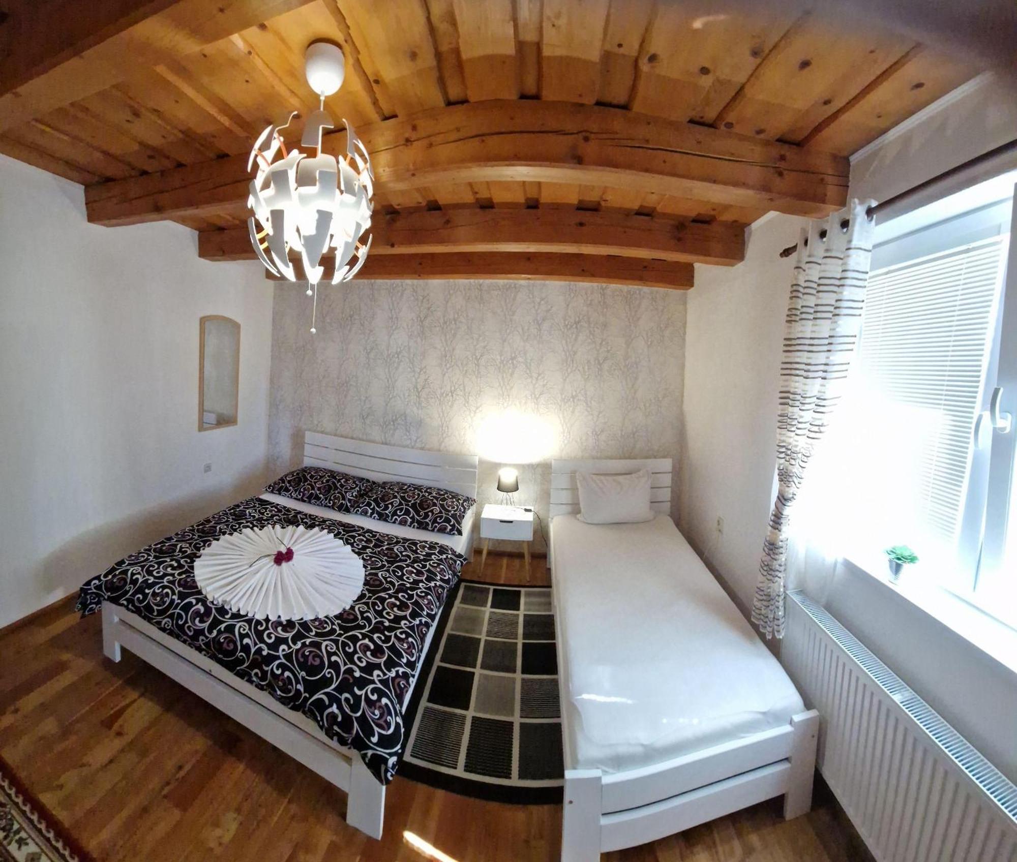 Apartmán Erika Bešeňová Esterno foto