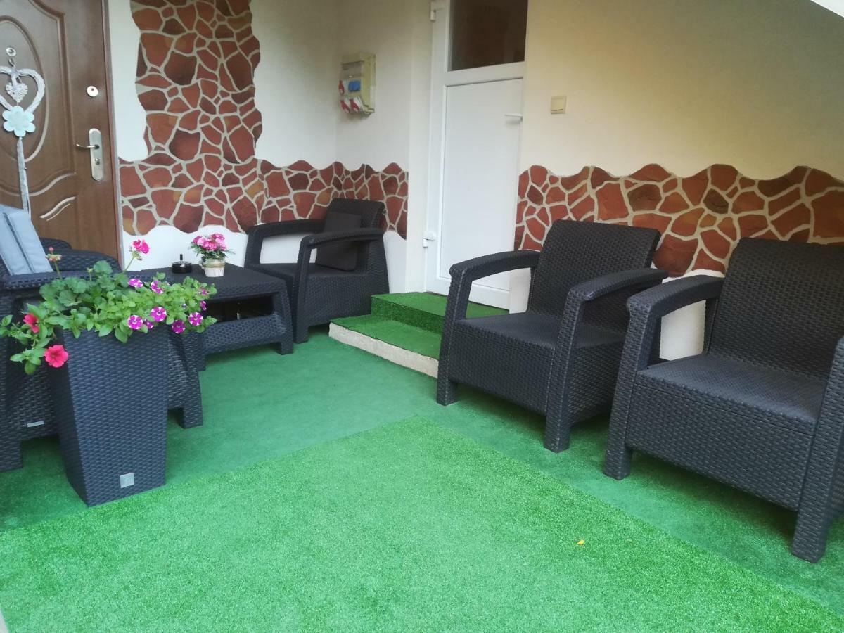 Apartmán Erika Bešeňová Esterno foto
