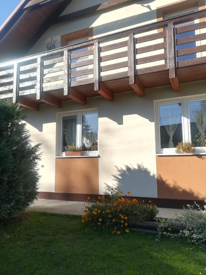 Apartmán Erika Bešeňová Esterno foto